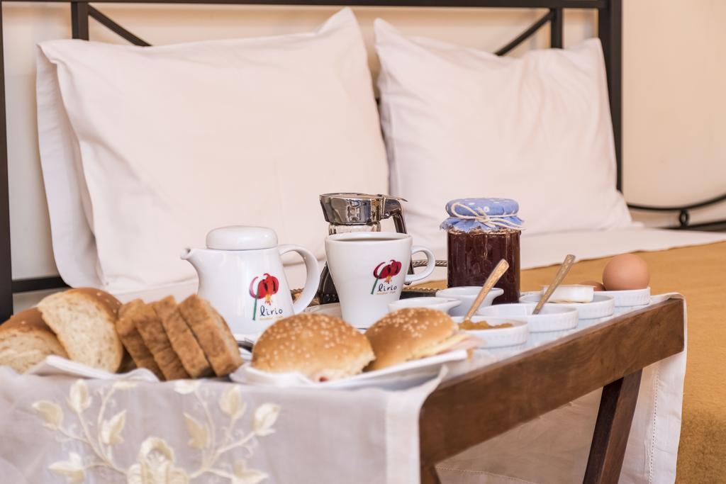 Diana Hotel Makrakómi Екстериор снимка